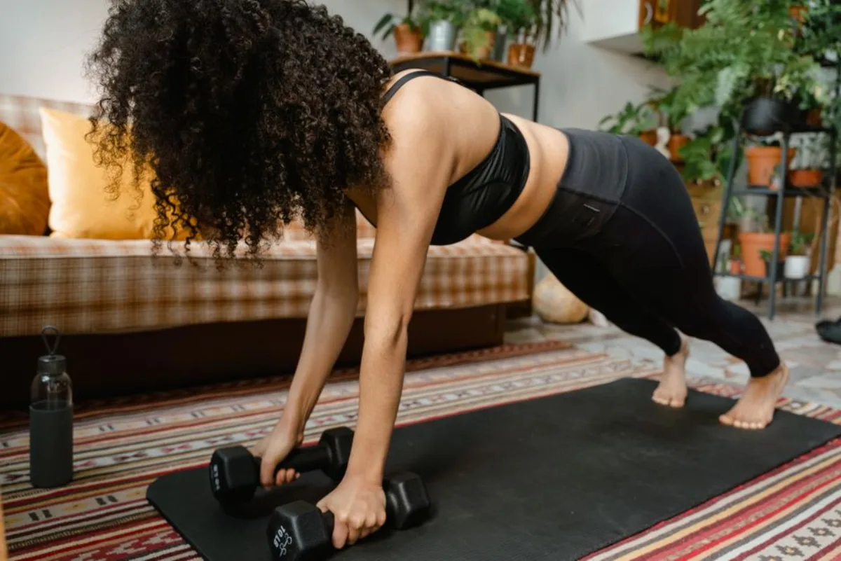 Illustration de l’article Tenir une routine sportive à la maison